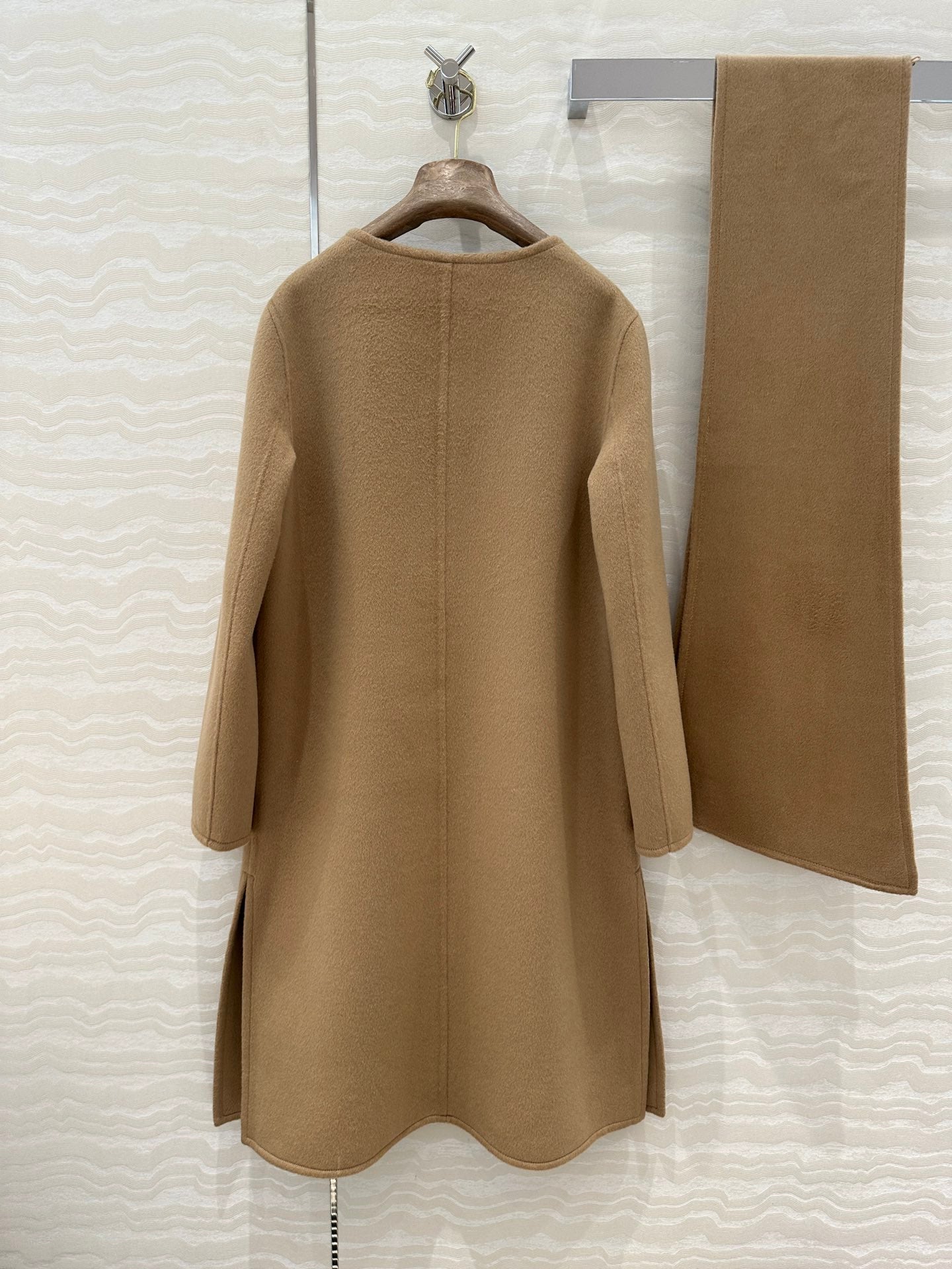 LP LONG COAT STYLE 204
