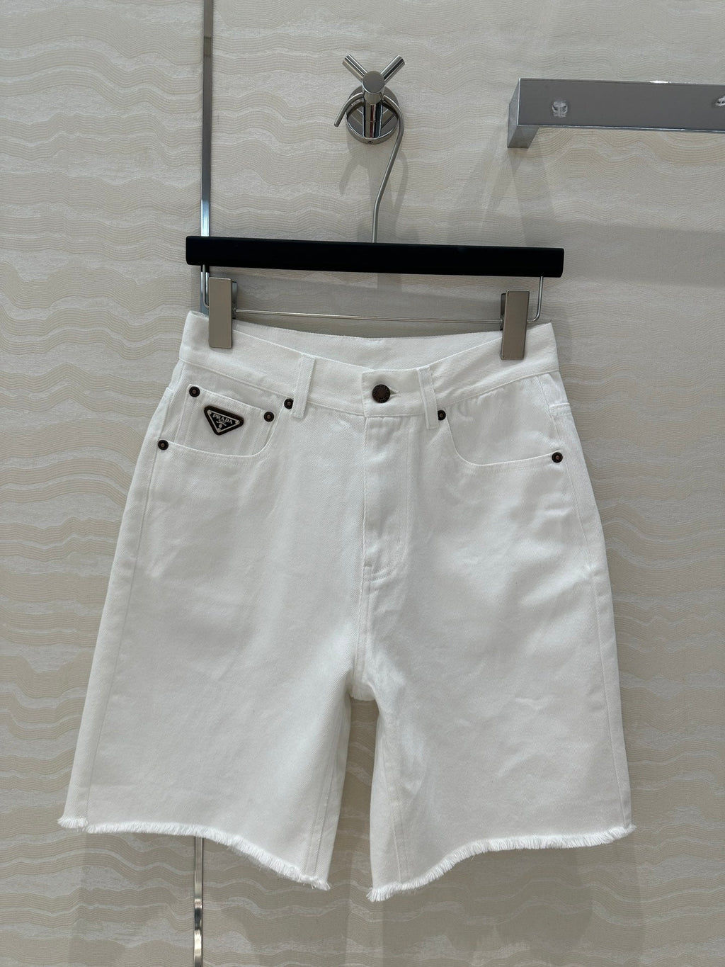 PRADA FASHION STRAIGHT-LEG DENIM SHORTS 263945