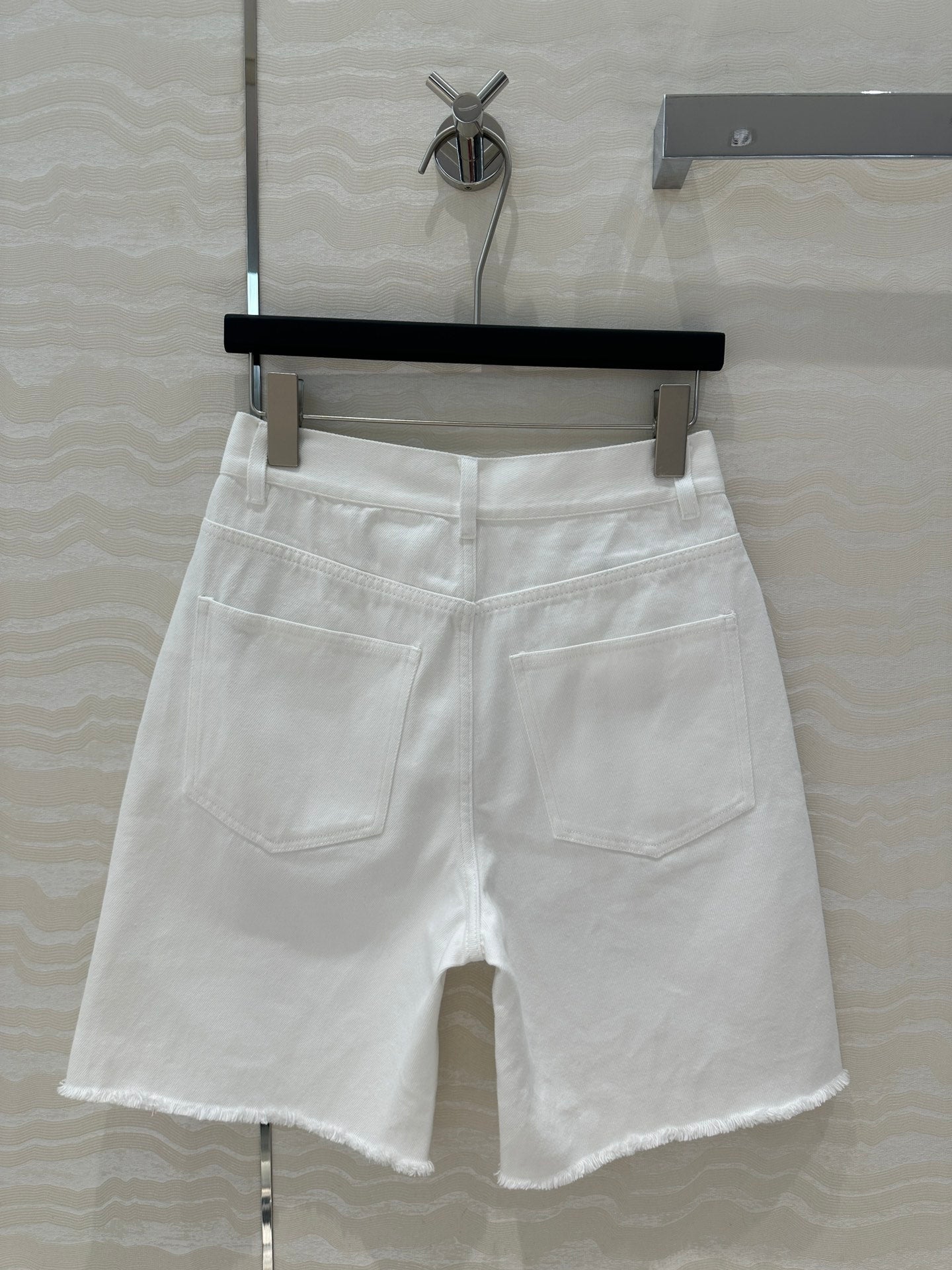 PRADA FASHION STRAIGHT-LEG DENIM SHORTS 263945