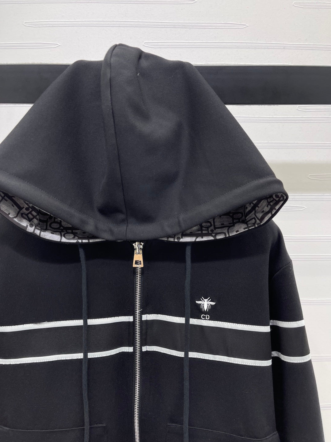 DIOR 25S REVERSIBLE HOODED JACKET AND PANTS SET 669