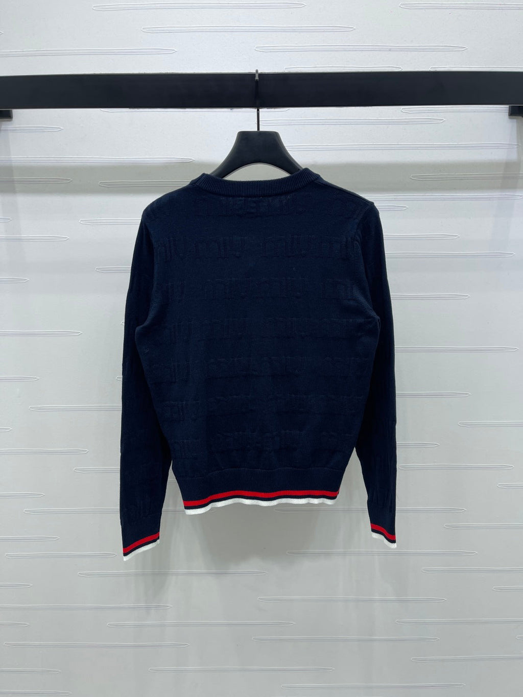 MIUMIU KNITTED SWEATER STYLE 467