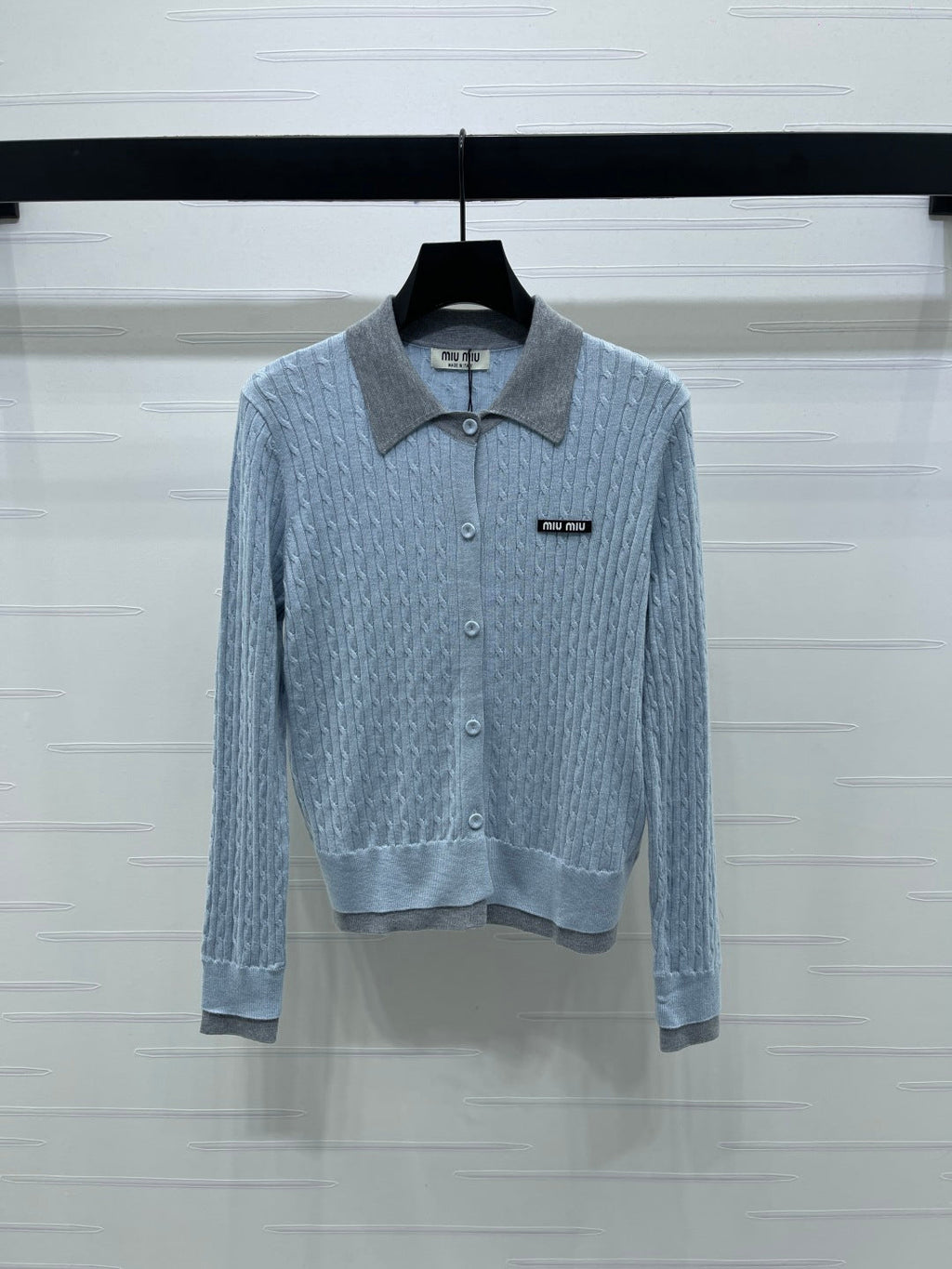 MIUMIU CARDIGAN STYLE 465