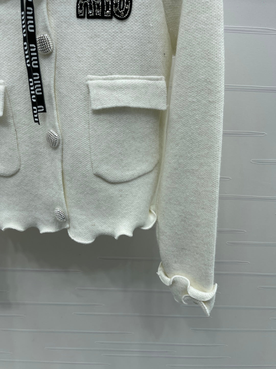 MIUMIU CARDIGAN STYLE 455