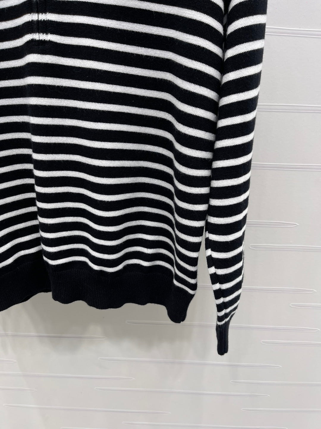 MIUMIU POLO KNIT SWEATER STYLE 488