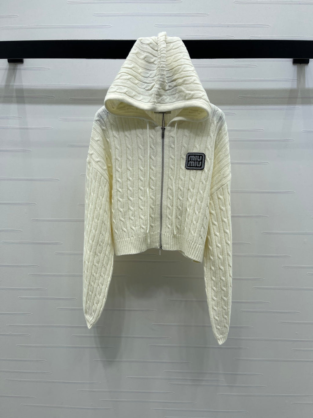 MIUMIU CARDIGAN STYLE 491