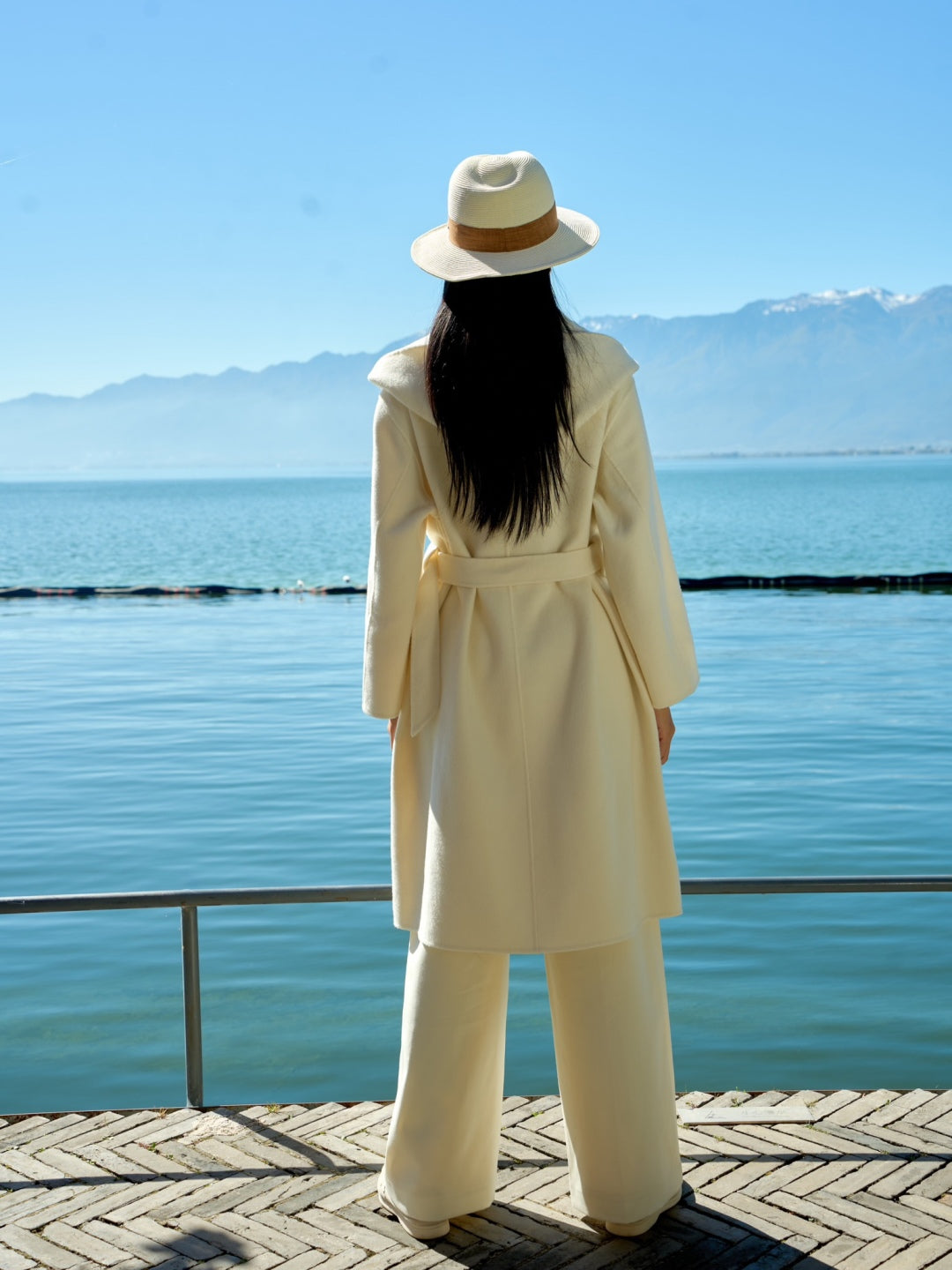 LP COAT STYLE 226