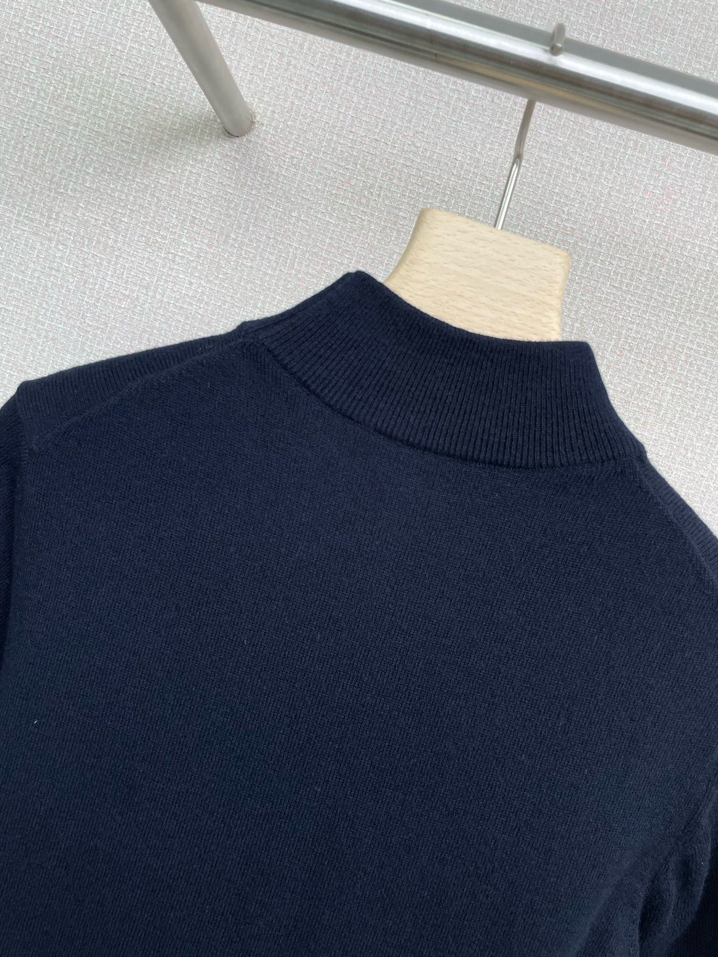 MIUMIU KNIT SWEATER STYLE 235