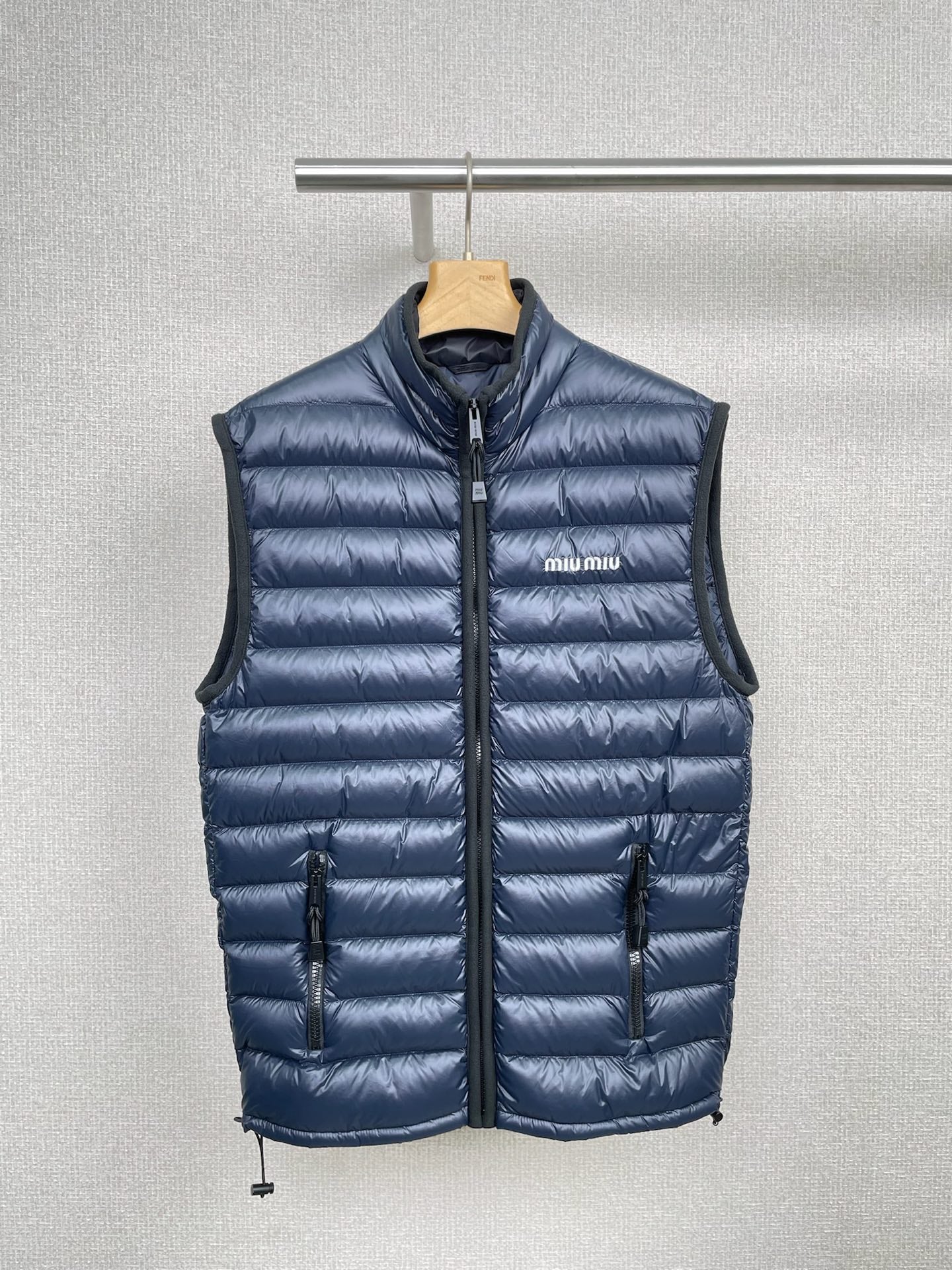 MIUMIU PUFFER GILE STYLE 227