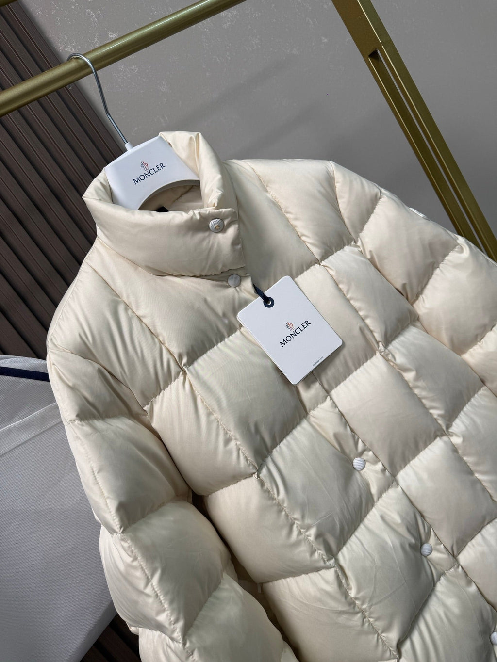 MONCLER 25S SQUARE-QUILTED DOWN JACKET 429