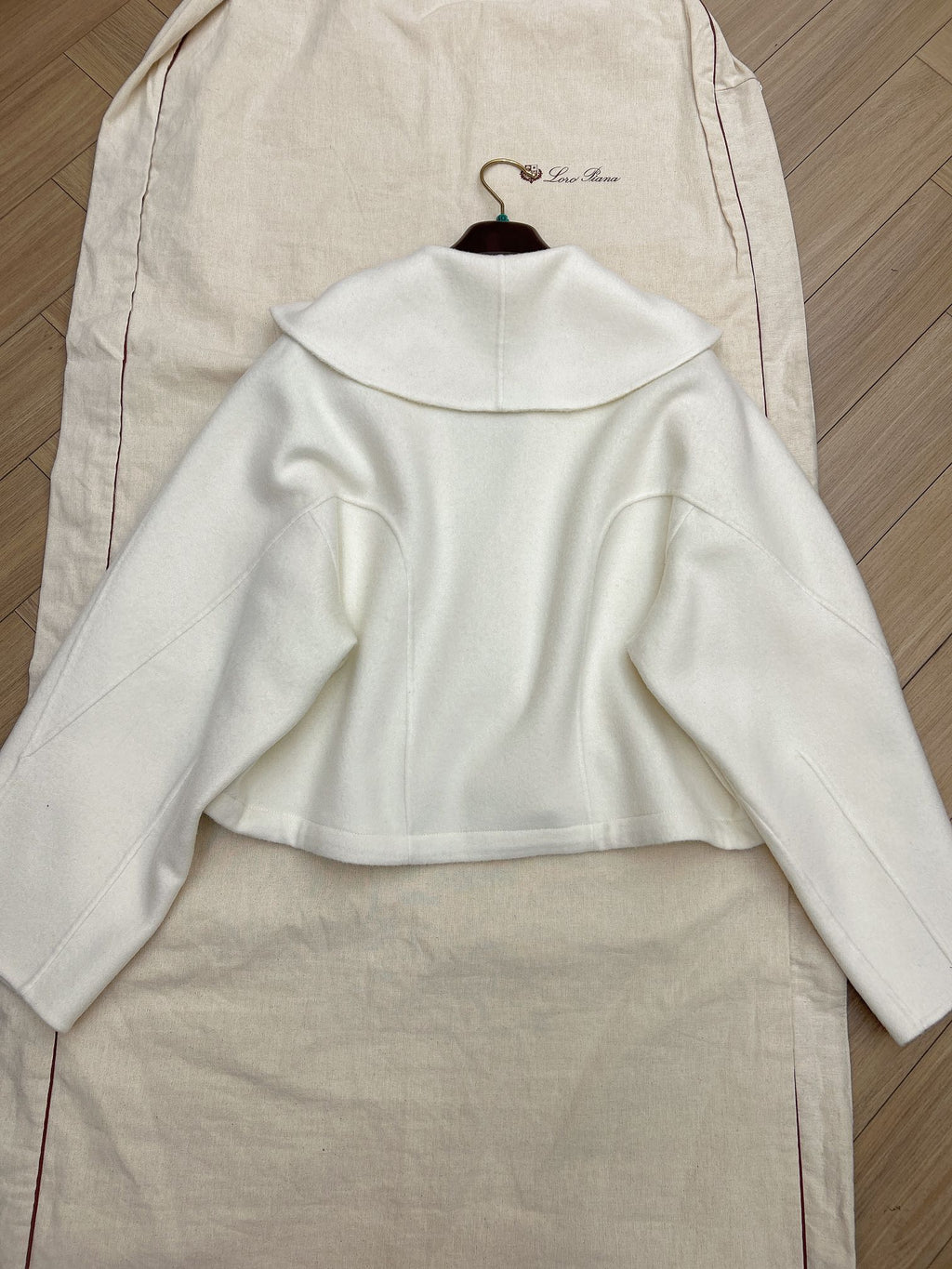 LP SHORT JACKET STYLE 225