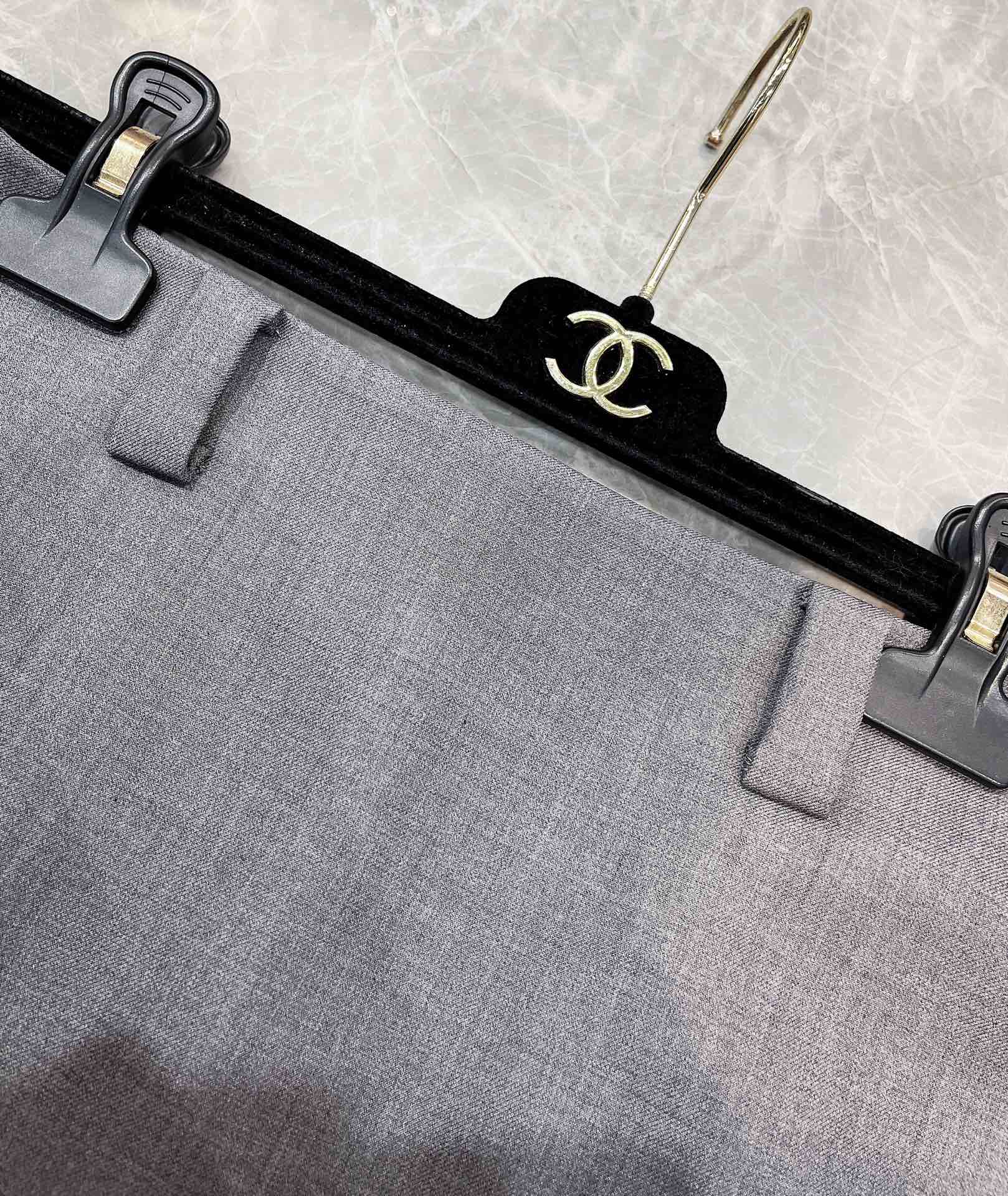 MIUMIU SKIRT STYLE 596