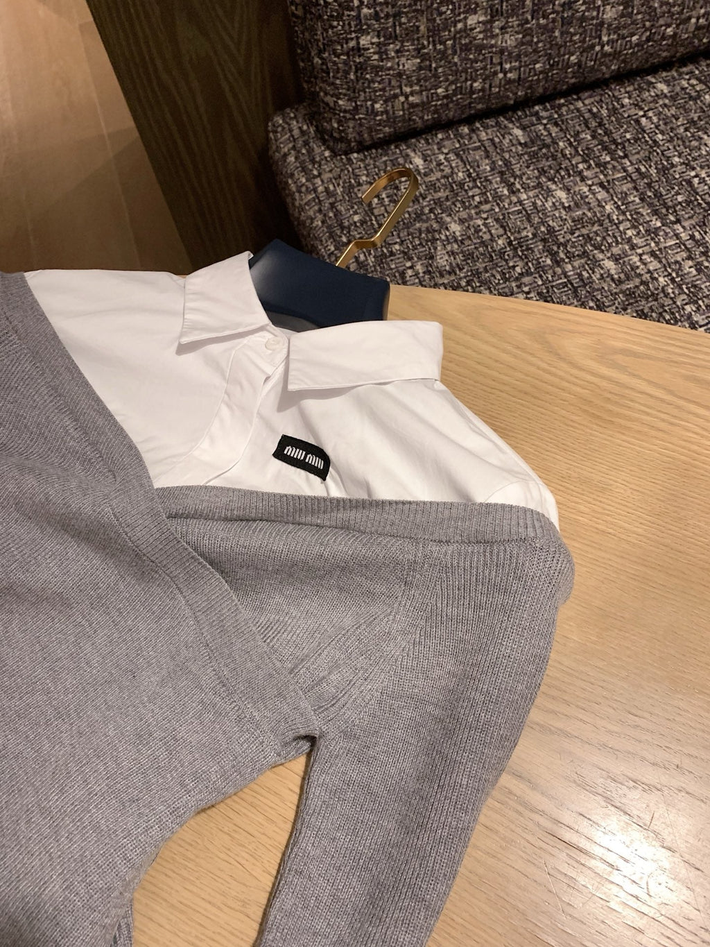 MIUMIU TWO-PIECE COLLARED KNIT SET STYLE 445