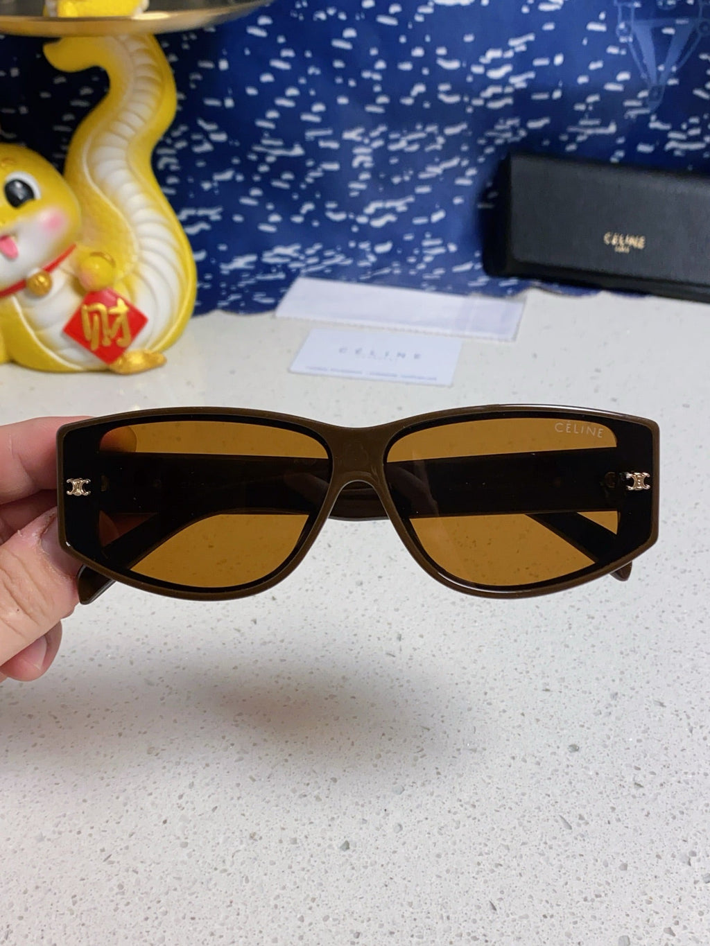 CELINE TRIOMPHE SUNGLASS 533219 IN CARAMEL ACETATE