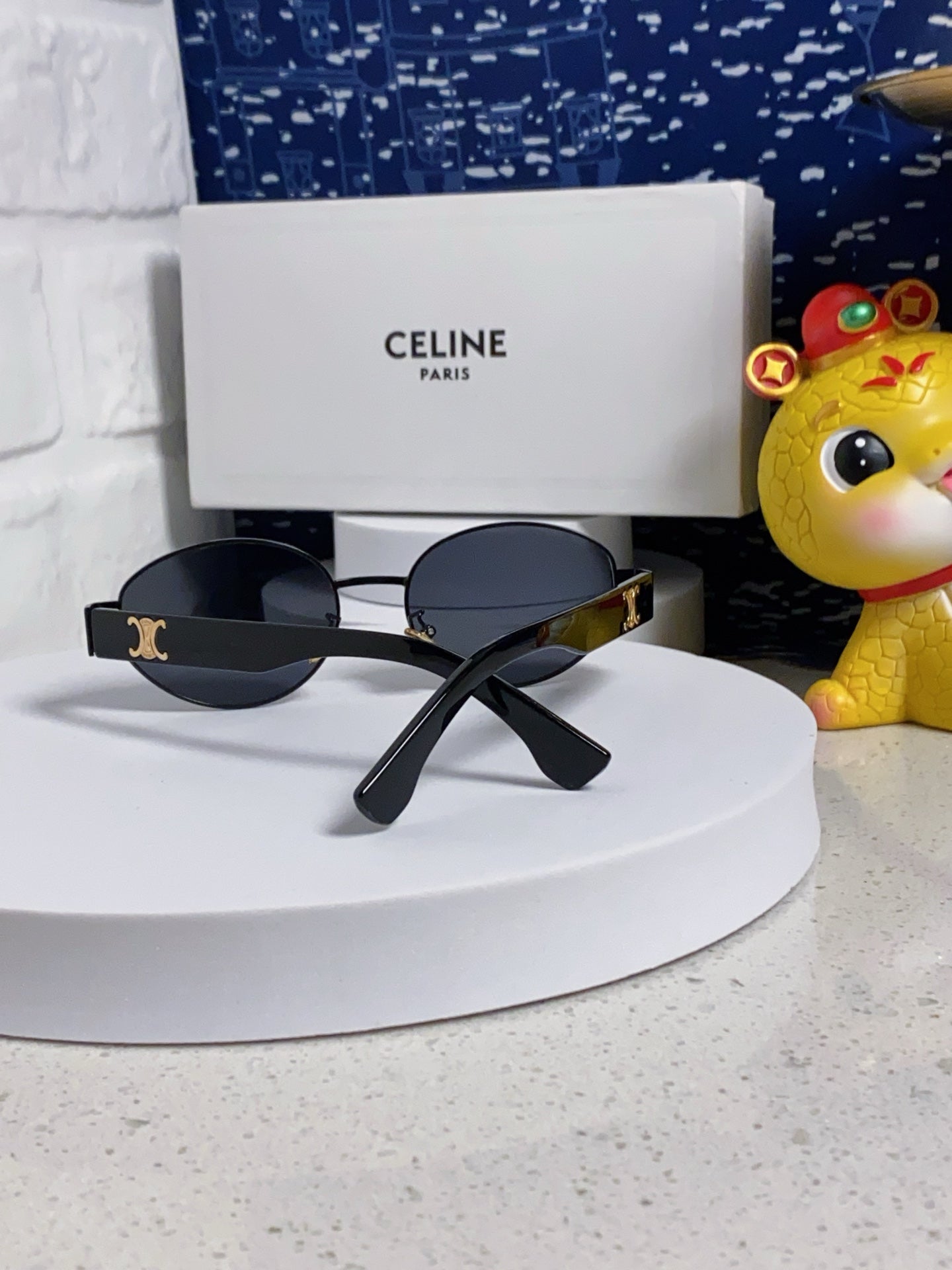 CELINE TRIOMPHE SUNGLASS 538534 IN BLACK ACETATE