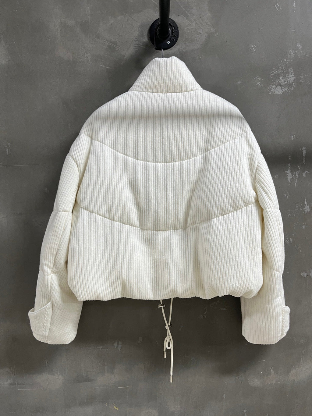 MIUMIU DOWN JACKET STYLE 690